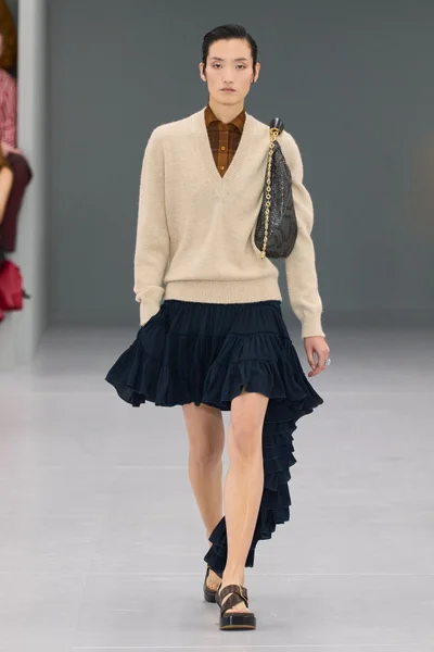 Look 20